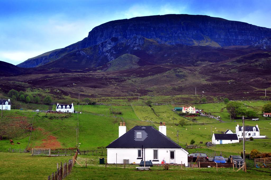 Lachie'S House Villa Staffin Oda fotoğraf